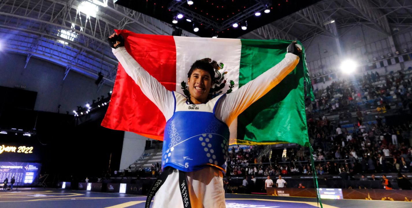 ¡México suma su tercer oro! Carlos Sansores se corona en el Mundial de Taekwondo