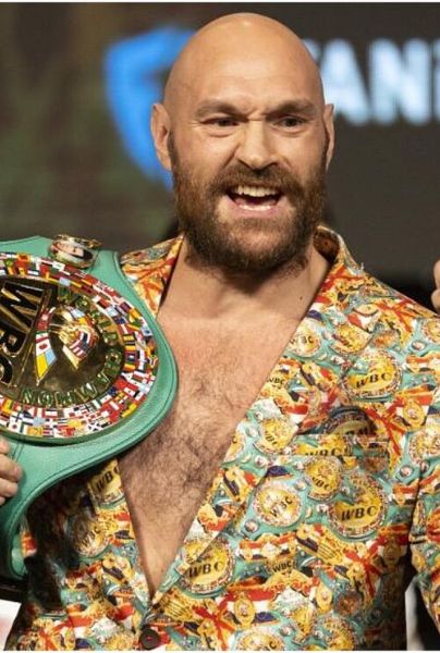 Tyson Fury planea tres combates en 2023; advierte que podría descartar a Usyk