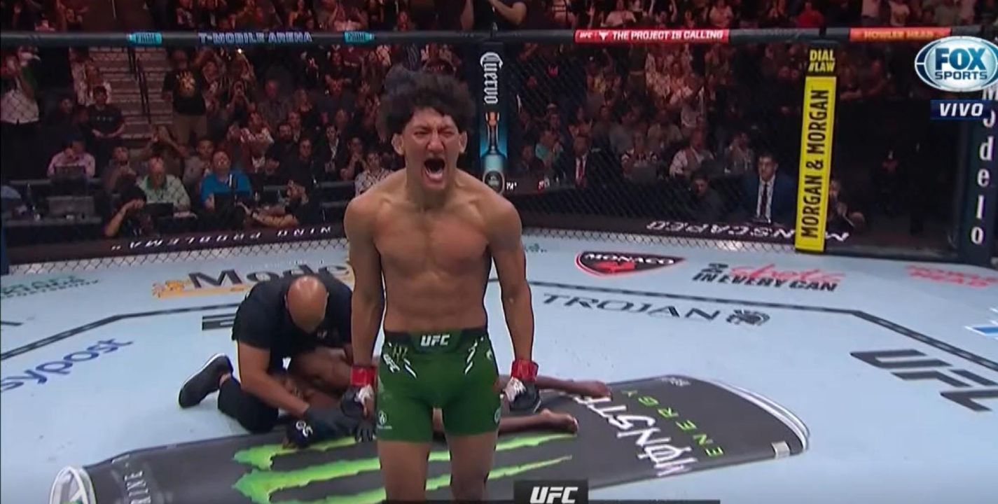 UFC: Raúl Rosas vuelve por la puerta grande con espectacular nocaut a los 54 segundos